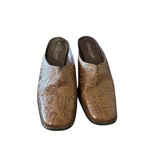 Coldwater Creek Brown Embossed Leather Slip-On Loafers